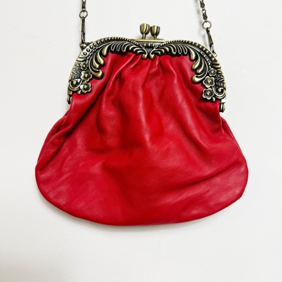 Vintage red leather chain small shoulder bag - Picture 2 of 8
